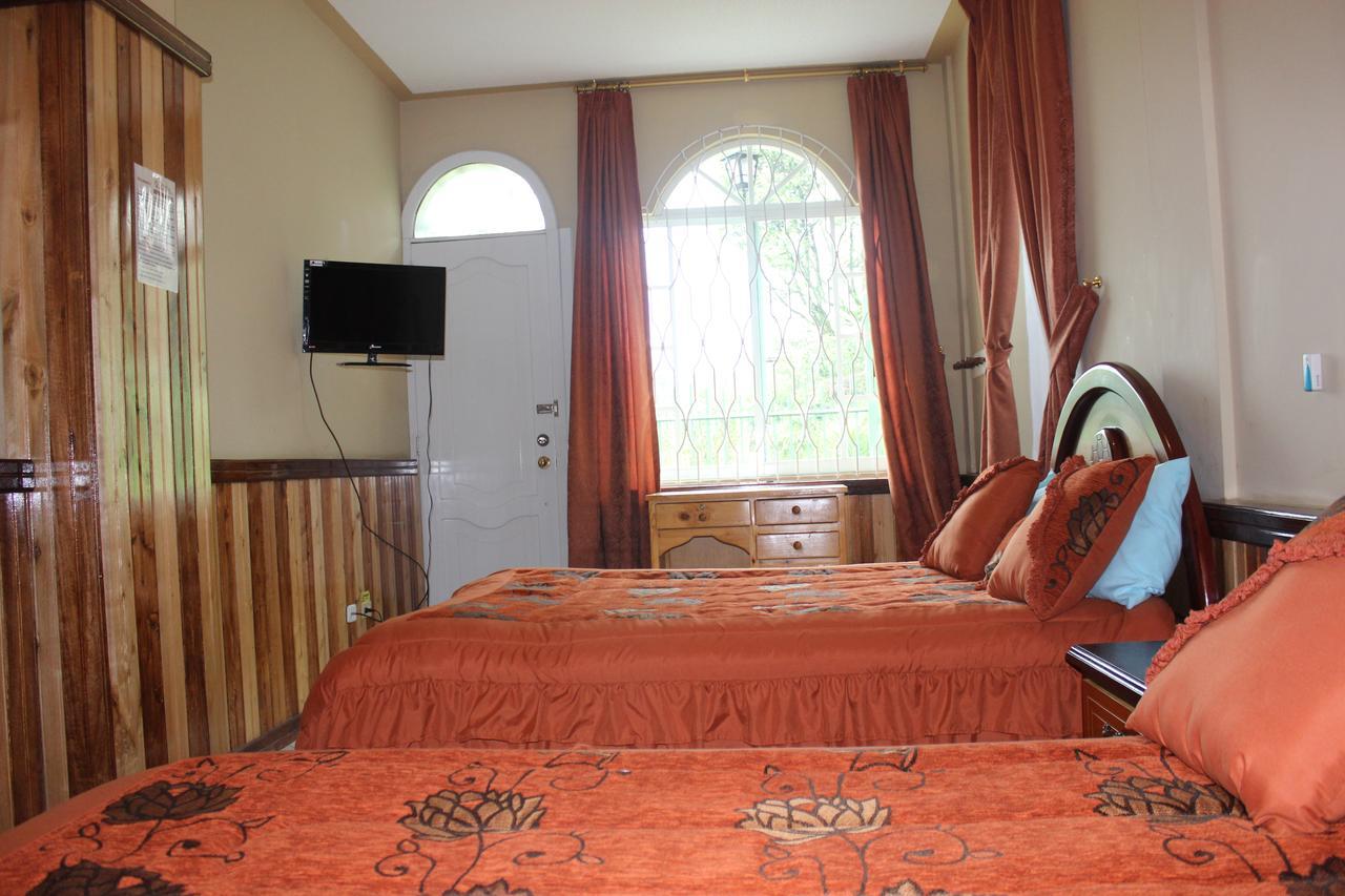 Hostal Mirador De Otavalo Exteriér fotografie